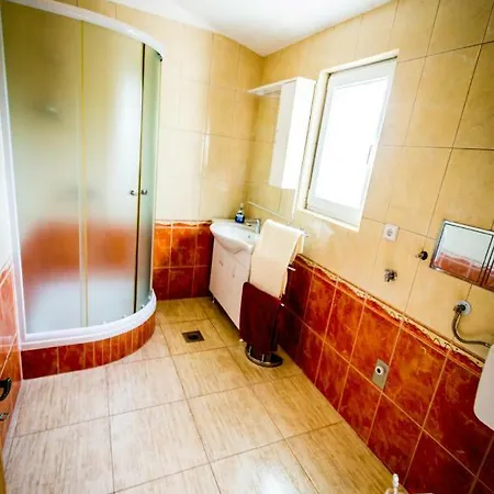 Apartamento Nedi *
