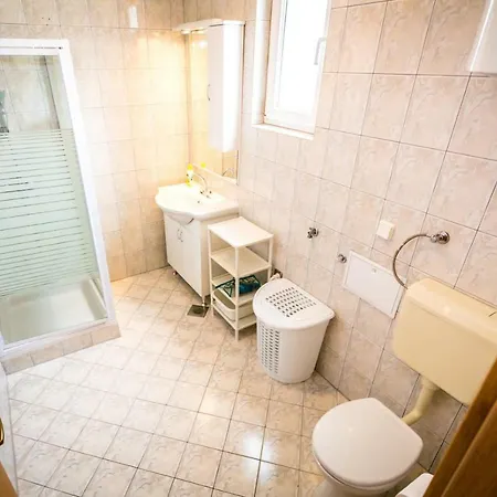 Nedi Apartamento *