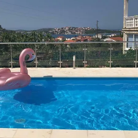 Nedi * Rogoznica (Sibenik-Knin)